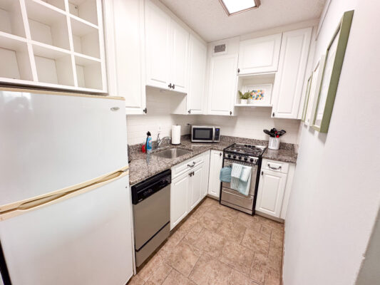 113 senate plaza studio apartment in columbia sc